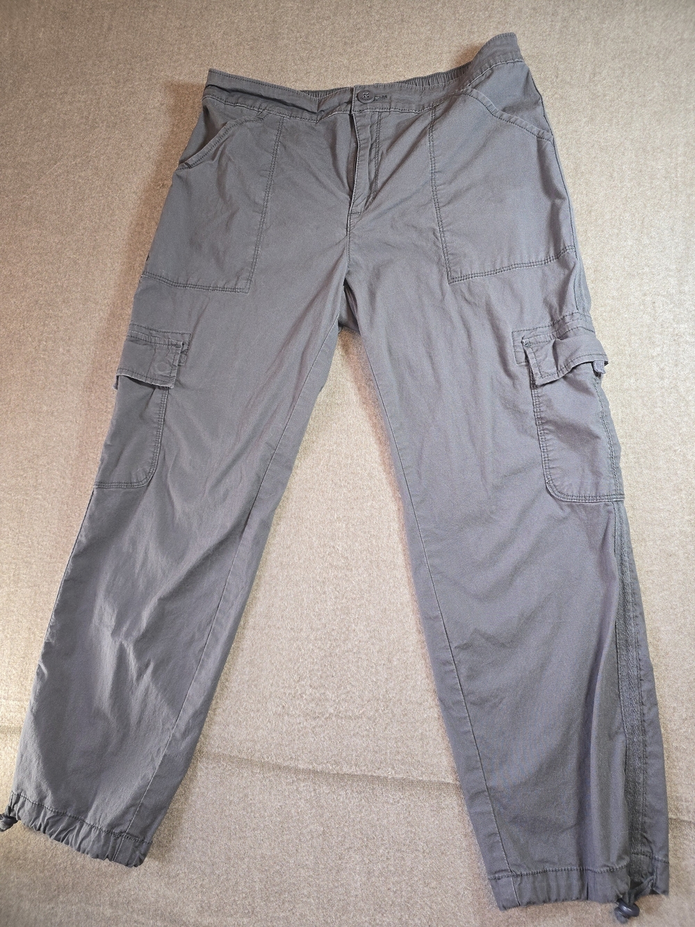 Social Standard Gray Cargo Pants - Durable Casual Utility Womens Med